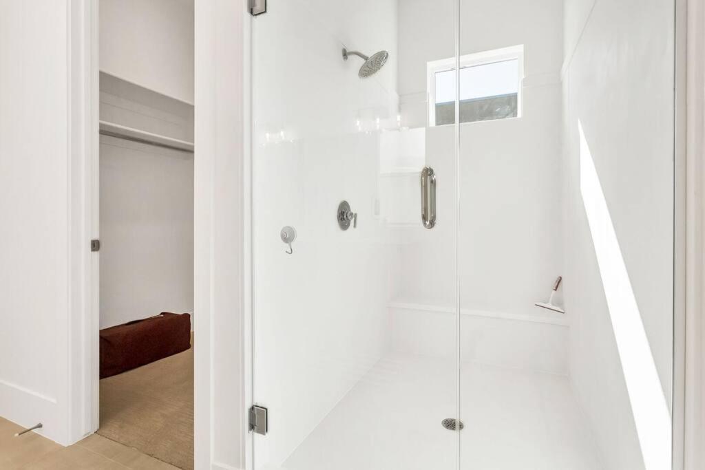 Villa 18 - 4 Bedroom! Year Round Heated Pool & Hot Tub! Games! Golf! Tennis! เซนต์ จอร์จ ภายนอก รูปภาพ